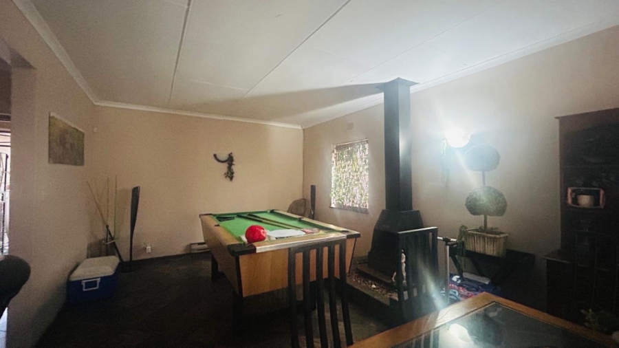 3 Bedroom Property for Sale in Vaalpark Free State